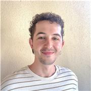 Profesor de dibujo con 4 años de experiencia en el sector de la ilustración ofrece clases a niños y adultos en Valencia.